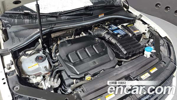 Volkswagen Tiguan 2021, фото 5