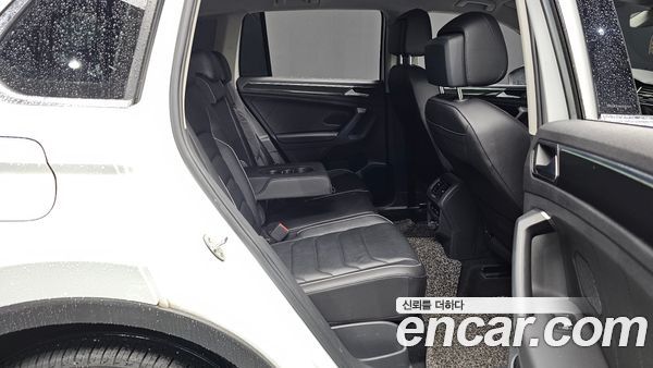 Volkswagen Tiguan 2021, фото 16