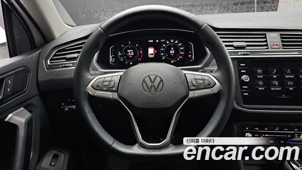 Volkswagen Tiguan 2021, фото 17