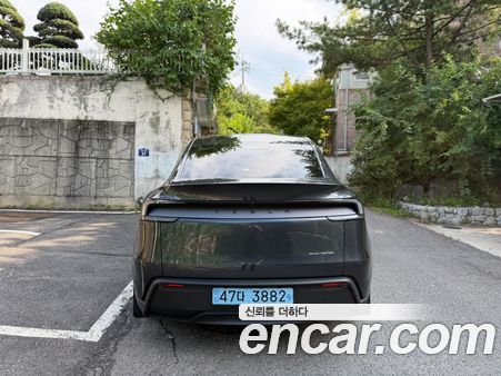 Tesla Model Y 2025, фото 6