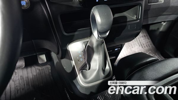 Hyundai Staria 2022, фото 9