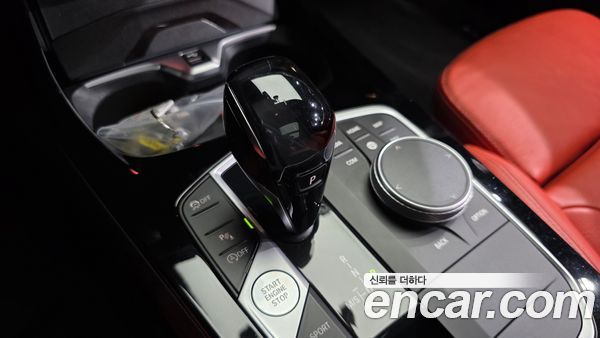 BMW 1 Series 2021, фото 12