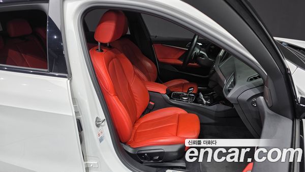 BMW 1 Series 2021, фото 18