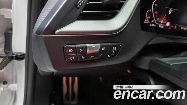 BMW 1 Series 2021, фото 20