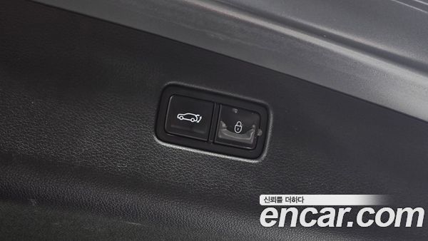 Genesis GV70 2022, фото 29