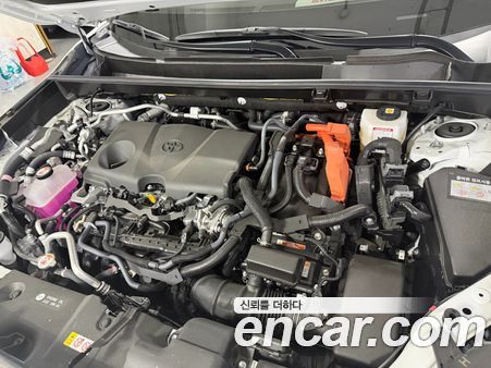 Toyota RAV4 2025, фото 18