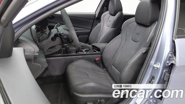 Hyundai Elantra 2024, фото 9