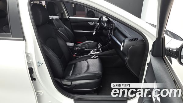 Kia K3 2022, фото 15