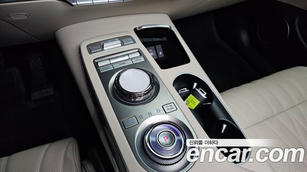 Genesis GV70 2024, фото 11