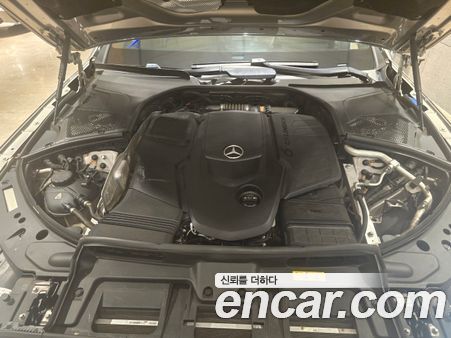Mercedes-Benz S-Class 2022, фото 6