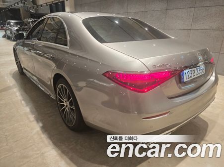Mercedes-Benz S-Class 2022, фото 18
