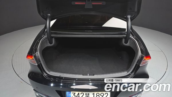 Hyundai Grandeur 2023, фото 30