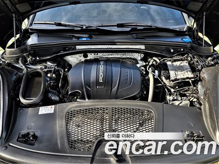 Porsche Macan 2021, фото 6