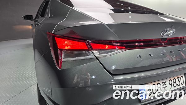 Hyundai Elantra 2022, фото 9
