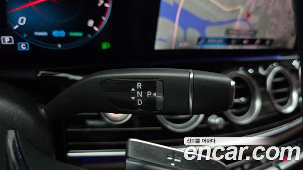 Mercedes-Benz E-Class 2021, фото 12