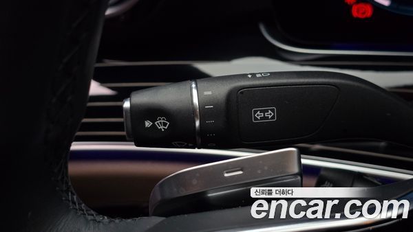 Mercedes-Benz E-Class 2021, фото 26