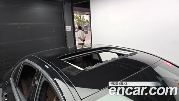 Mercedes-Benz E-Class 2023, фото 20