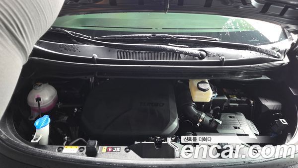 Hyundai Staria 2025, фото 6