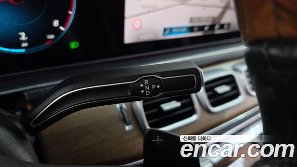 Mercedes-Benz GLS 2020, фото 9