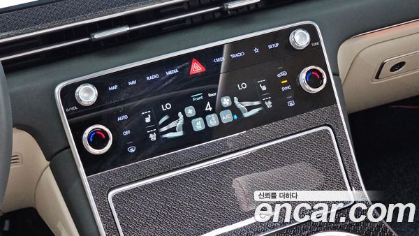 Genesis GV80 2025, фото 30