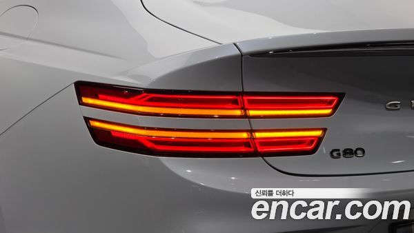 Genesis G80 2025, фото 8