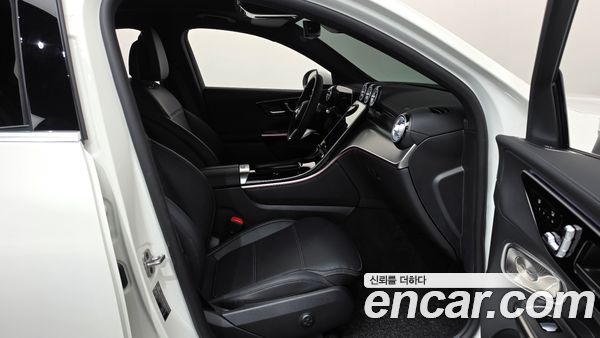 Mercedes-Benz GLC 2025, фото 16