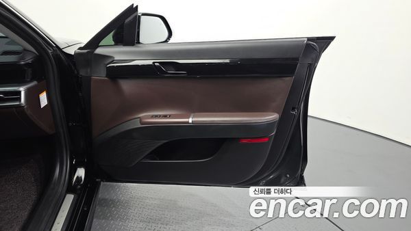 Hyundai Grandeur 2023, фото 13