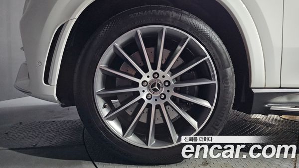 Mercedes-Benz GLE 2023, фото 5