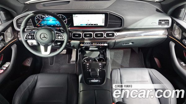 Mercedes-Benz GLE 2023, фото 10