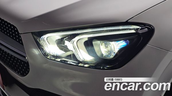 Mercedes-Benz GLE 2023, фото 8