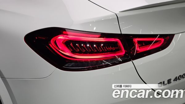 Mercedes-Benz GLE 2023, фото 9