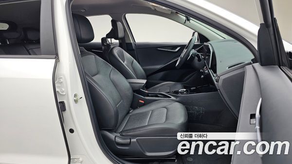 Kia Niro 2023, фото 12