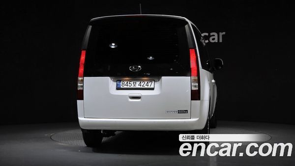 Hyundai Staria 2024, фото 4