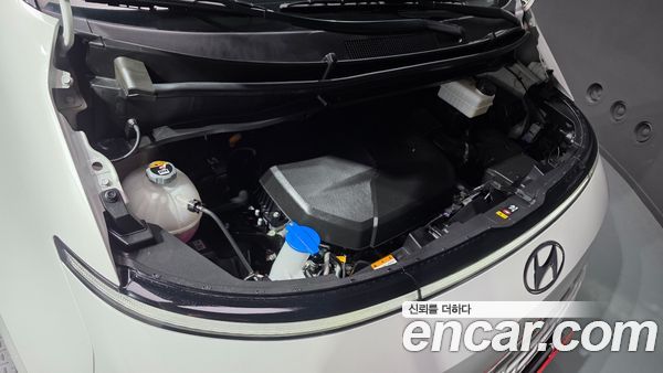 Hyundai Staria 2024, фото 6