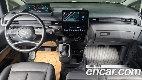 Hyundai Staria 2025, фото 9