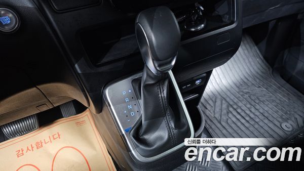 Hyundai Staria 2025, фото 11