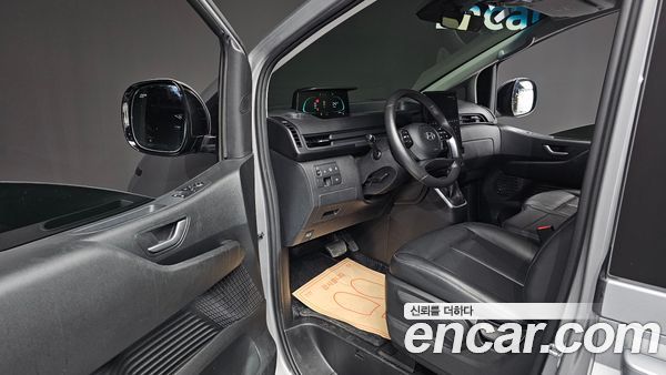 Hyundai Staria 2025, фото 12