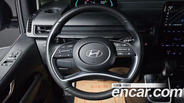 Hyundai Staria 2025, фото 17
