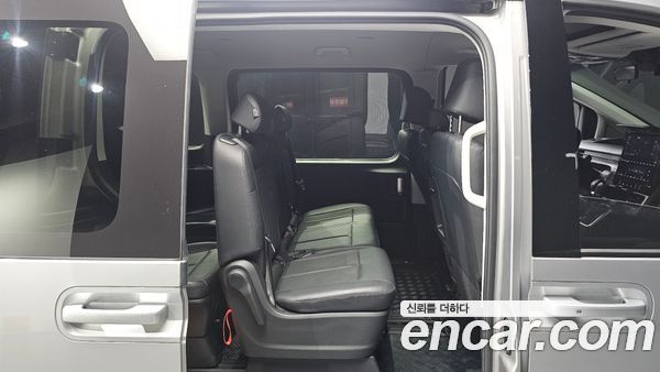 Hyundai Staria 2025, фото 23