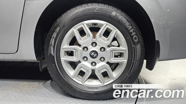 Hyundai Staria 2025, фото 6