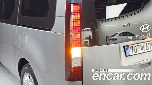 Hyundai Staria 2025, фото 8
