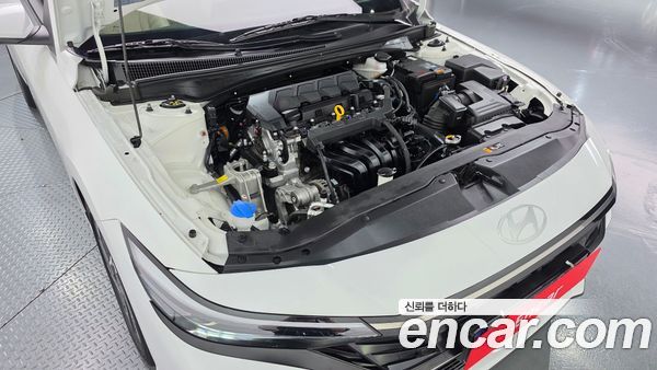 Hyundai Elantra 2024, фото 6