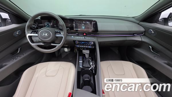 Hyundai Elantra 2024, фото 7