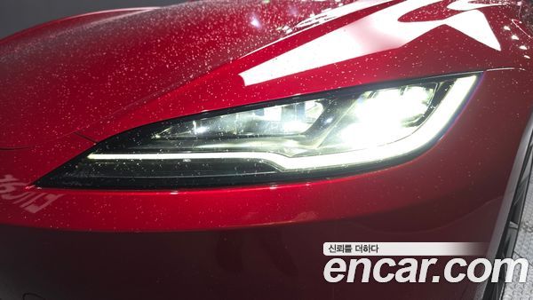 Tesla Model 3 2024, фото 8