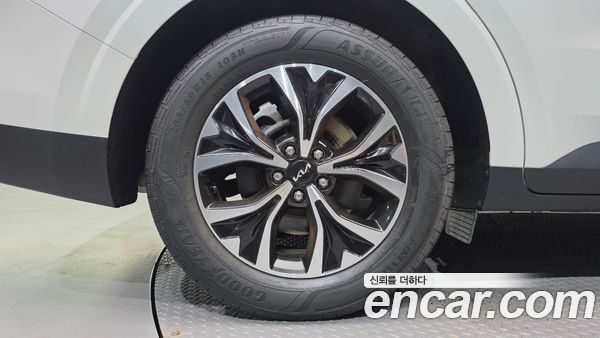 Kia Carnival 2022, фото 5