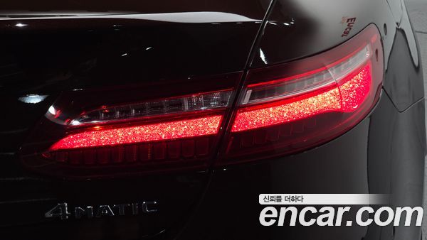 Mercedes-Benz E-Class 2020, фото 9