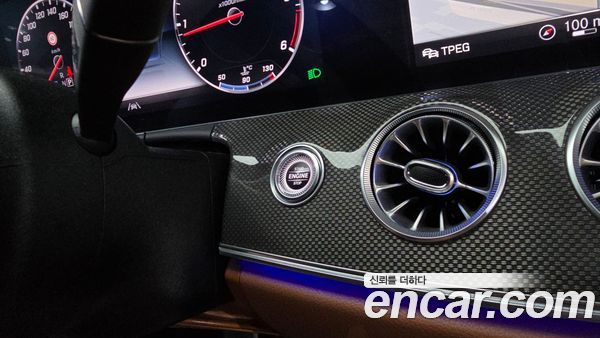 Mercedes-Benz E-Class 2020, фото 30