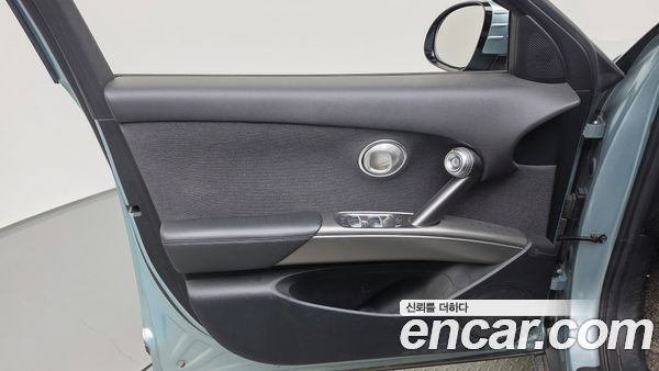 Genesis GV60 2022, фото 13