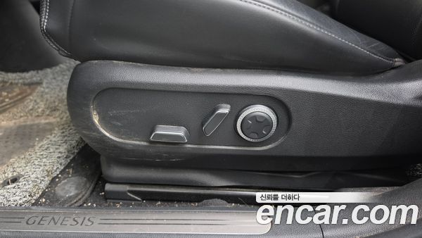 Genesis GV60 2022, фото 32