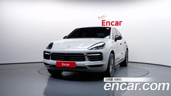 Porsche Cayenne 2023, фото 3